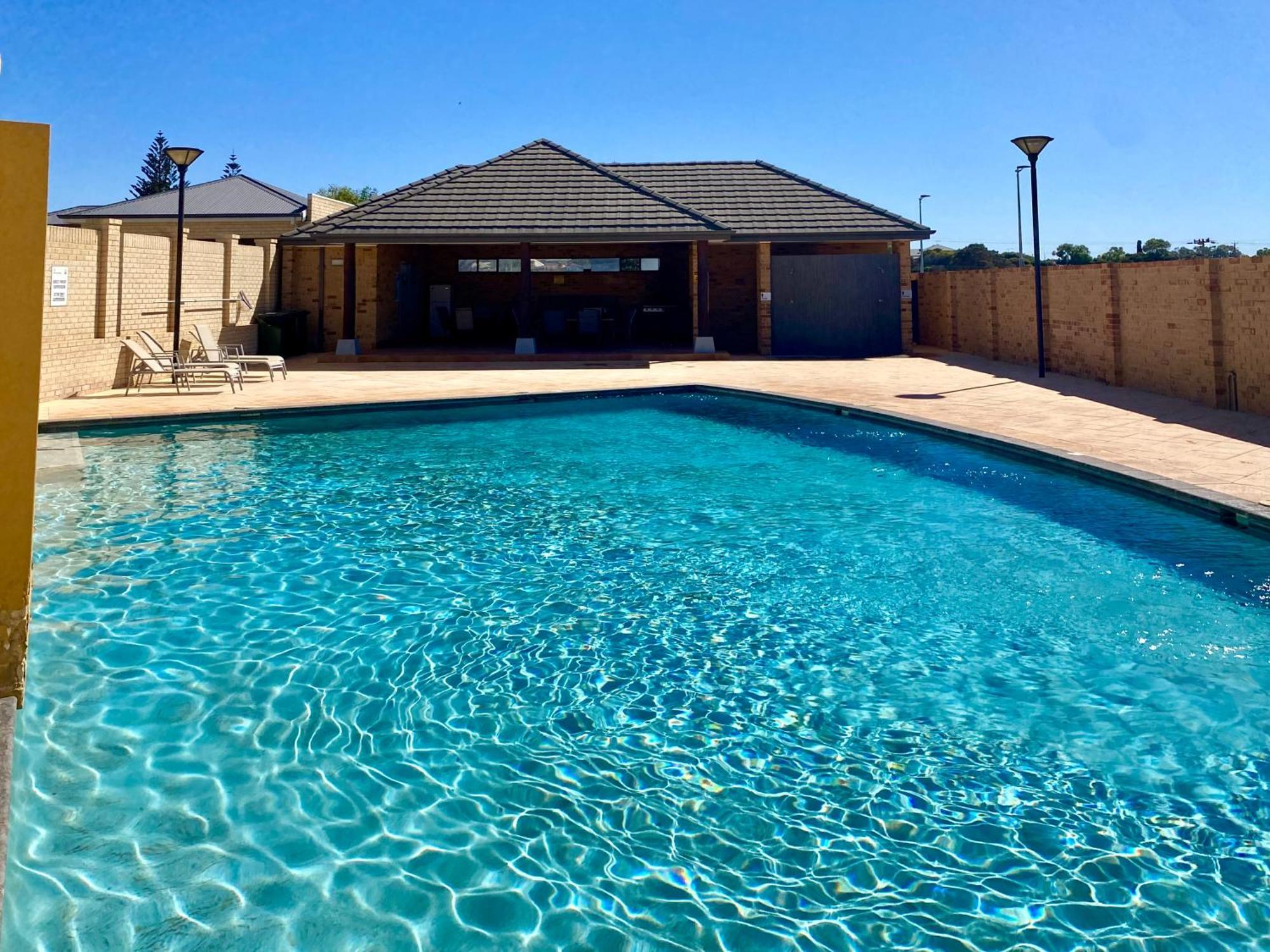 Port Denison Beach Resort Exterior foto